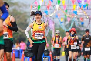 BIB: 7999, 47469
                            <button type="button" onclick="openModal(9910295)" class="btn btn-primary btn-sm float-right btn-popup" data-toggle="modal" data-target=".modal-high-quality">
                        <i class="fas fa-shopping-cart"></i> Add to Cart
                    </button>
                                            <button type="button" onclick="isThisMe(9910295, true)" class="btn btn-success btn-sm float-right btn-popup btn-isme hidden" data-toggle="tooltip" data-placement="bottom" title="นี่คือรูปของคุณใช่ไหม คลิกที่นี่เพื่อเอาเข้าอัลบั้ม">
                        <i class="fas fa-plus"></i> Add to album
                    </button>
                    <button type="button" onclick="isThisMe(9910295, false)" class="btn btn-warning btn-sm float-right btn-popup btn-isnotme hidden">
                        <i class="fas fa-ban"></i> Remove from album
                    </button>